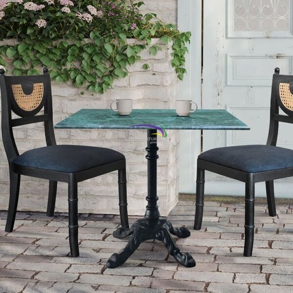 Bistro Table / Outdoor Café Table