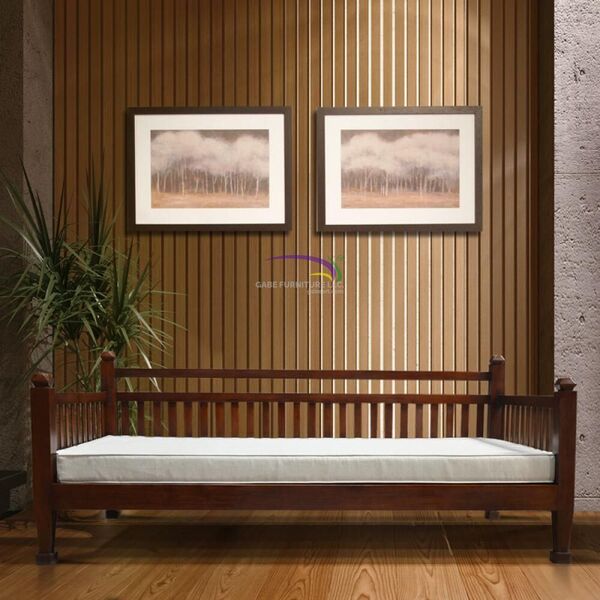 Day Bed Primitive